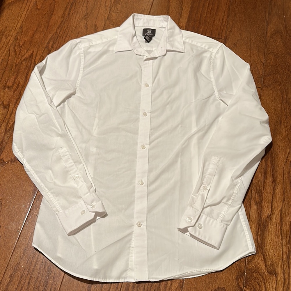H&M men’s white long sleeve dress shirt